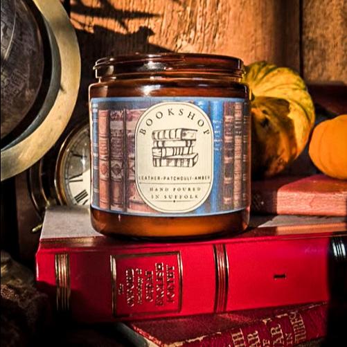 Bookshop Amber Jar Wood wick Candle